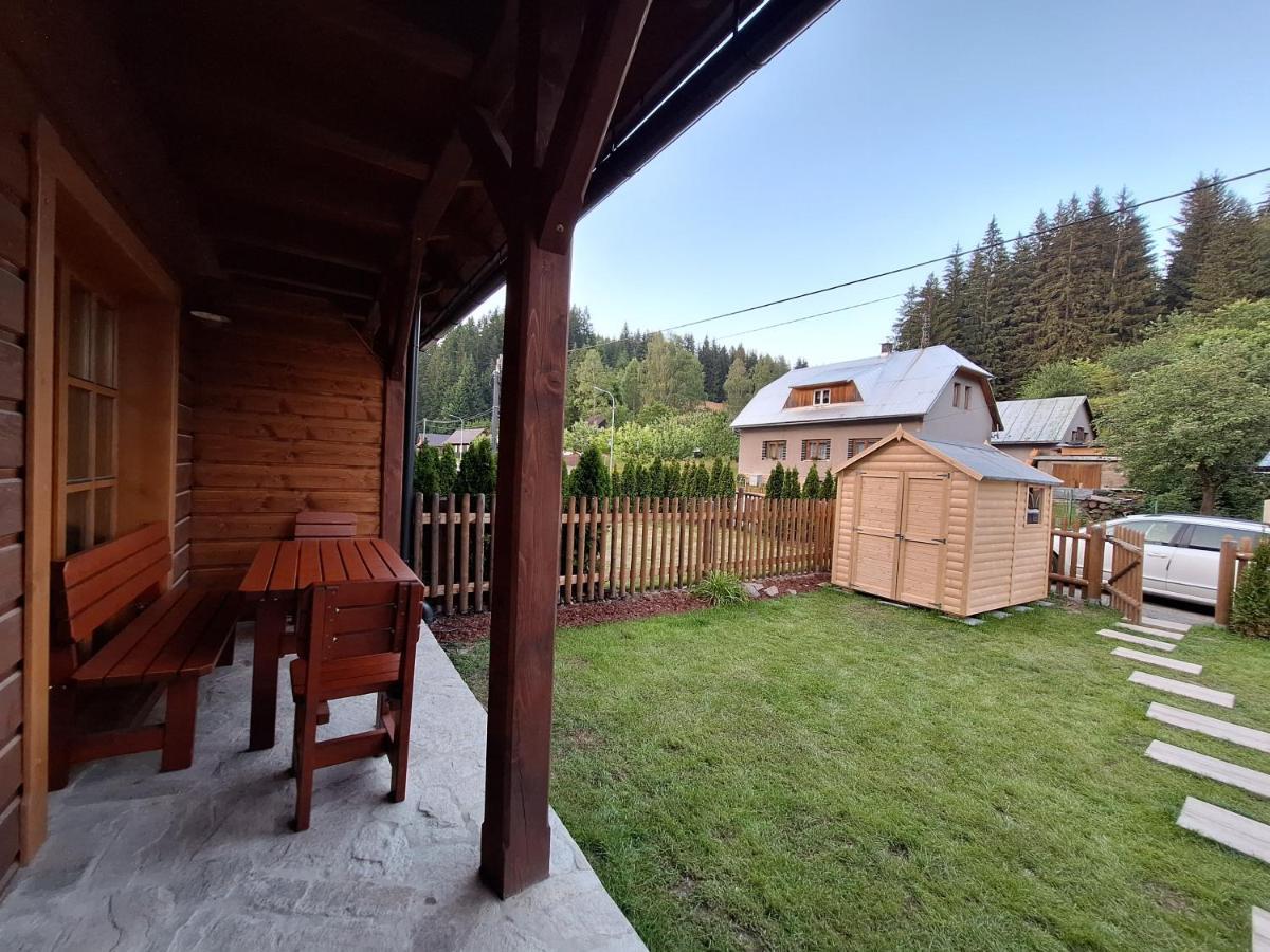 Apartman Jezerne Велке Карловіце Екстер'єр фото