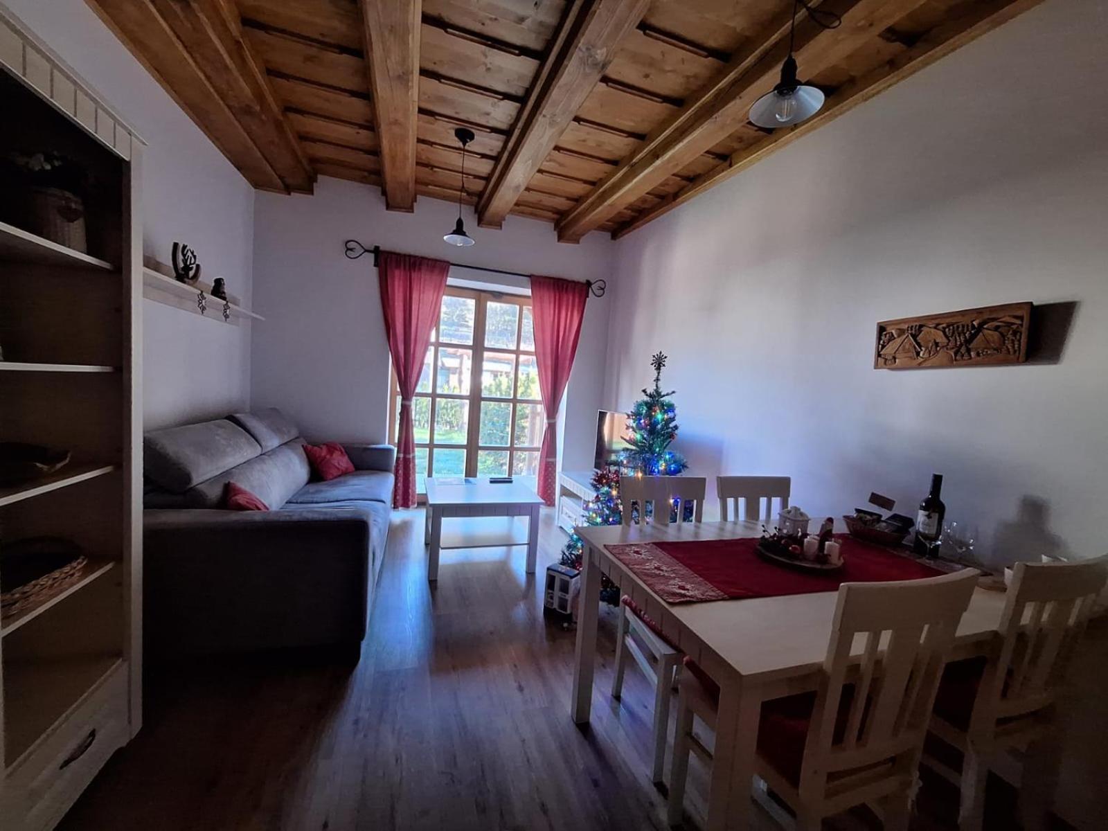 Apartman Jezerne Велке Карловіце Екстер'єр фото